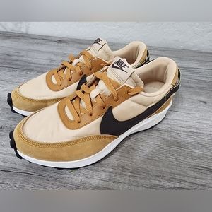 Women's Nike Waffle